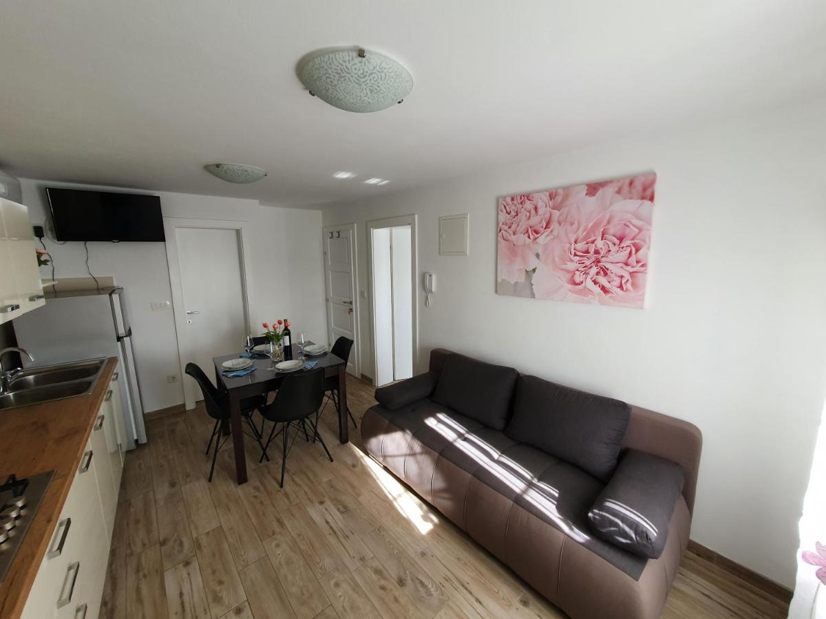 Apartaments Ukic Prvic Sepurine Exterior foto
