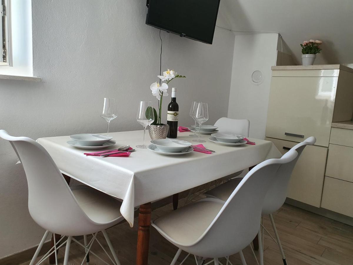 Apartaments Ukic Prvic Sepurine Exterior foto